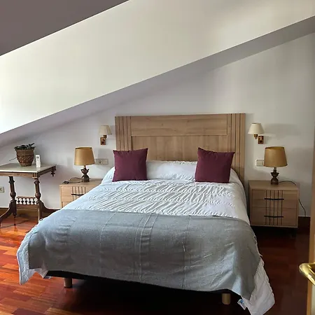 Vivienda Turistica Rebolledo * La Rúa